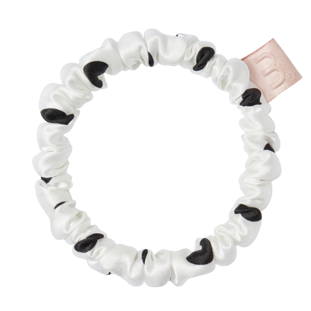 MON MOU Silk Slim Scrunchie Black Point - Тонка шовкова резинка (біла в чорний горох) MON MOU Silk Slim Scrunchie Black Point - Тонка шовкова резинка (біла в чорний горох)